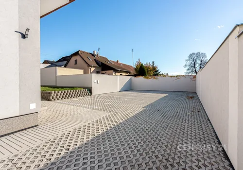 Byt 1+kk, 35 m², Karla Dudy, Kladno — Dubí — fotografie 3
